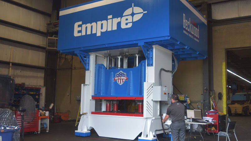 progressive die forming hydraulic press